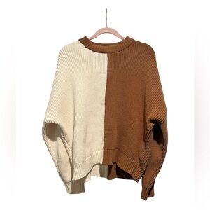 Abercrombie & Fitch Cream and Brown Crew Neck Sweater